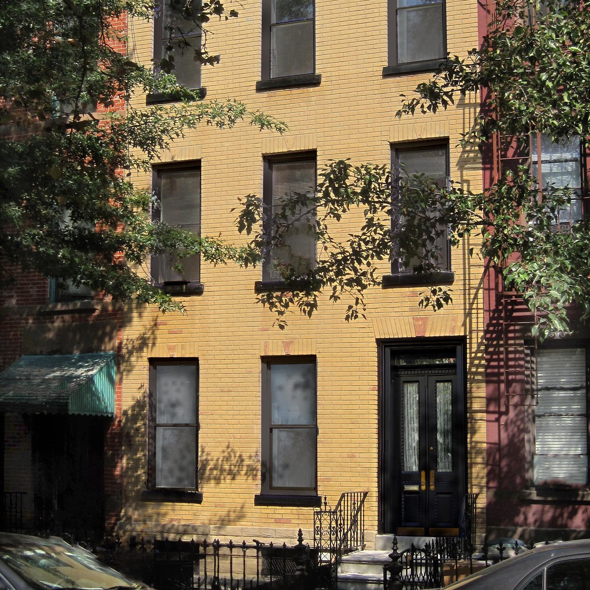 285 7th st - Front - 2018.10.25 High res.jpg