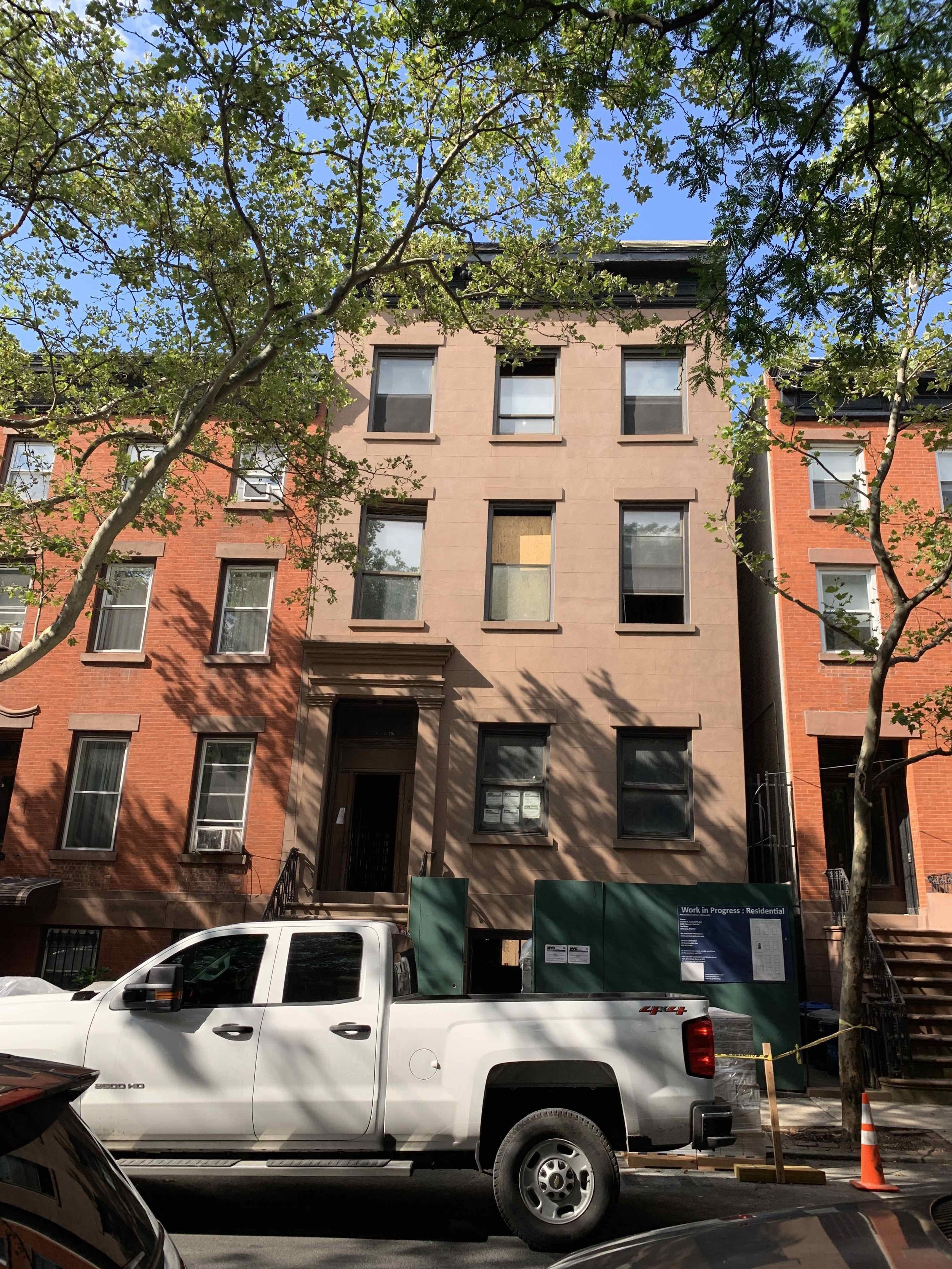 279 Sacket St July19-08.jpeg