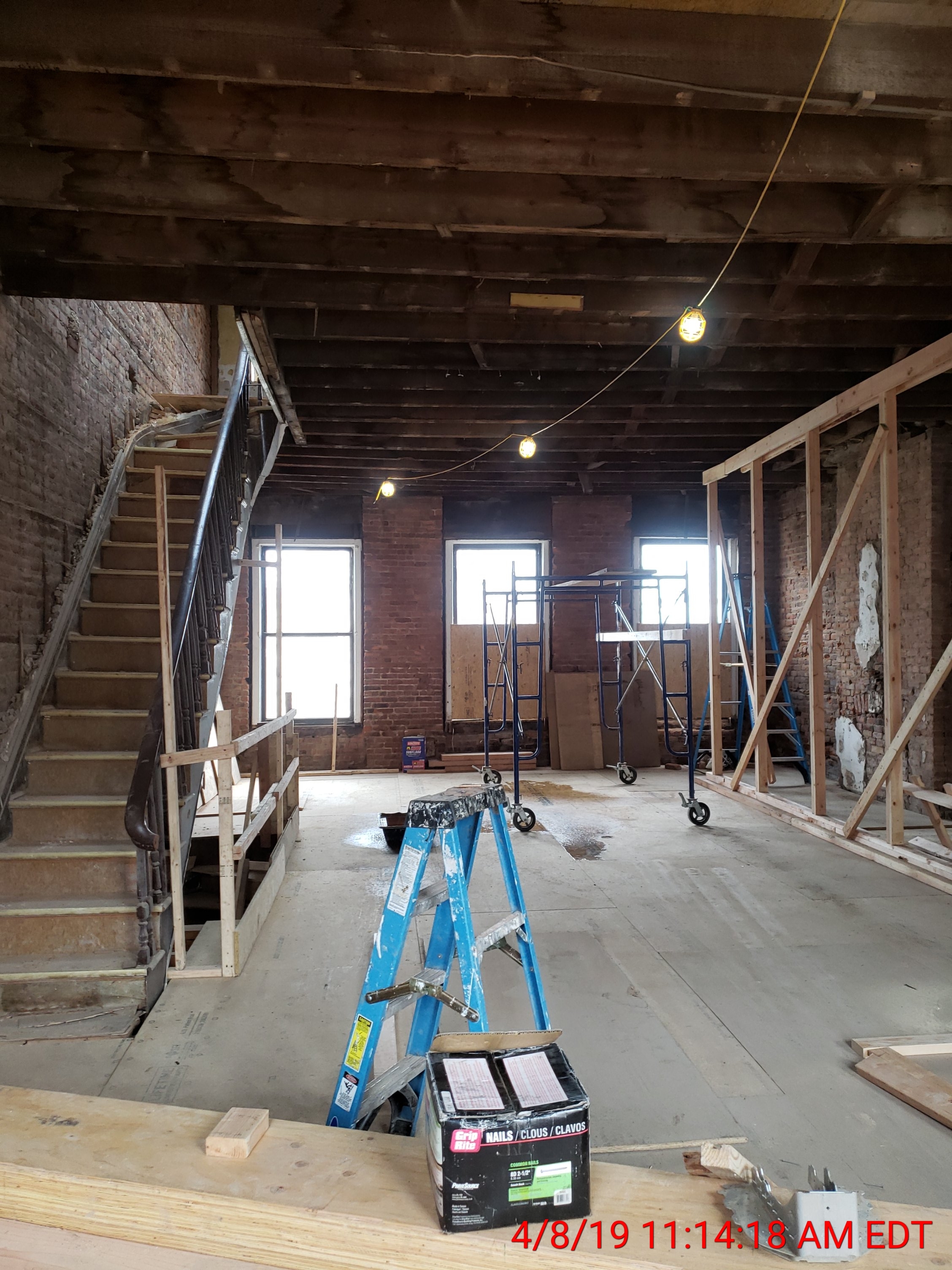 279 Sackett April 19-04.jpg